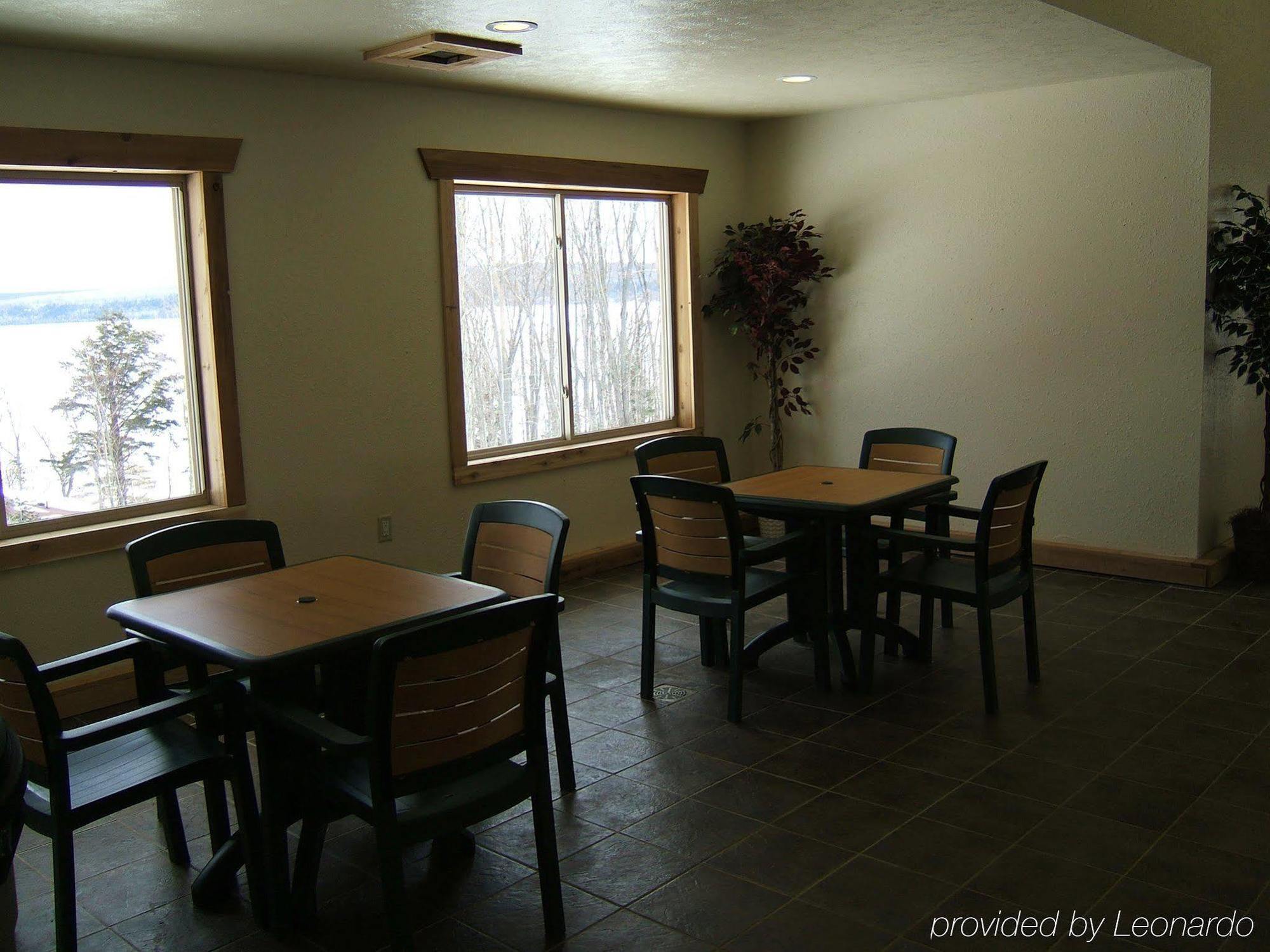 Holiday Inn Express Munising-Lakeview, An Ihg Hotel Restoran fotoğraf