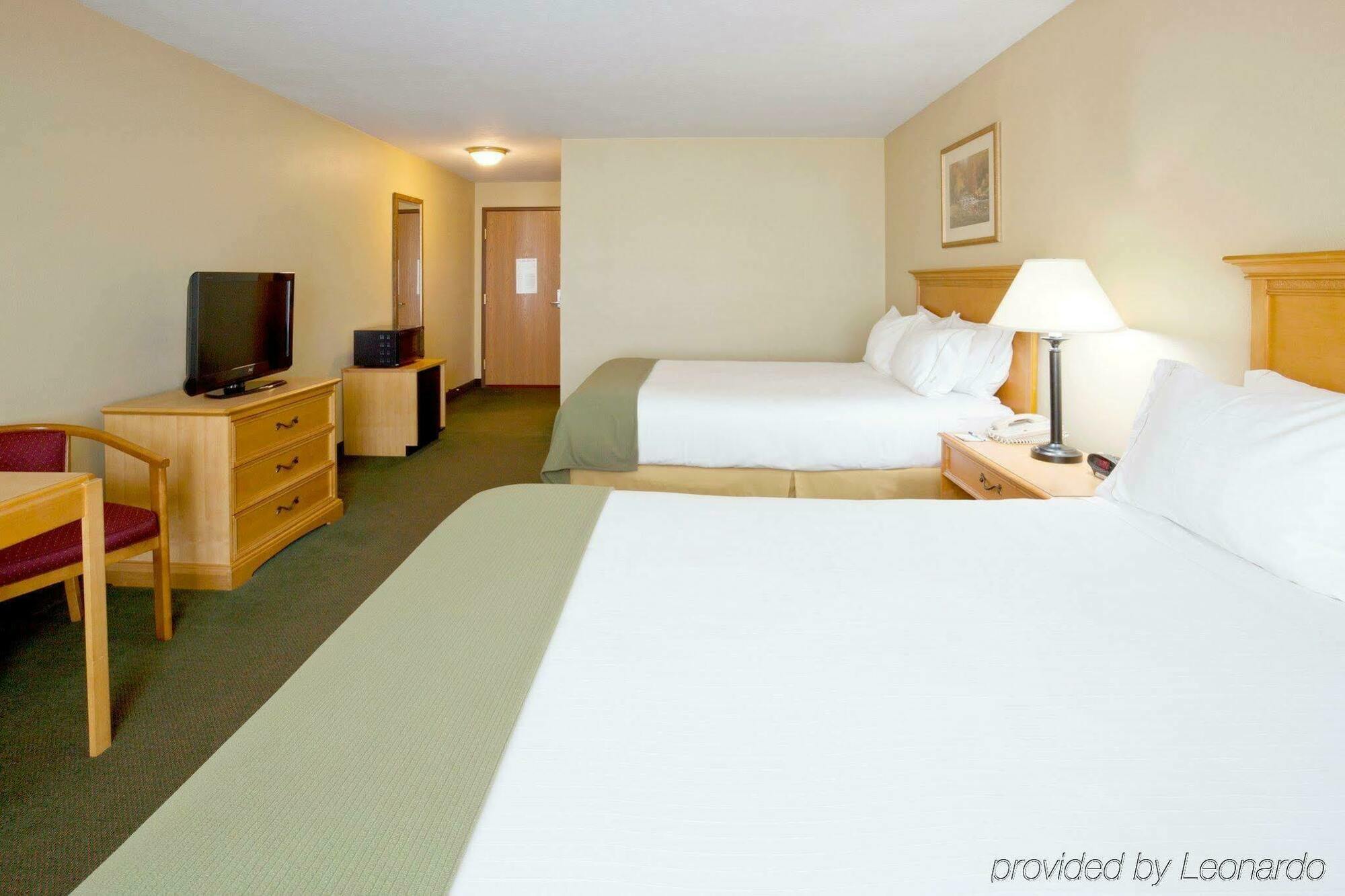 Holiday Inn Express Munising-Lakeview, An Ihg Hotel Oda fotoğraf